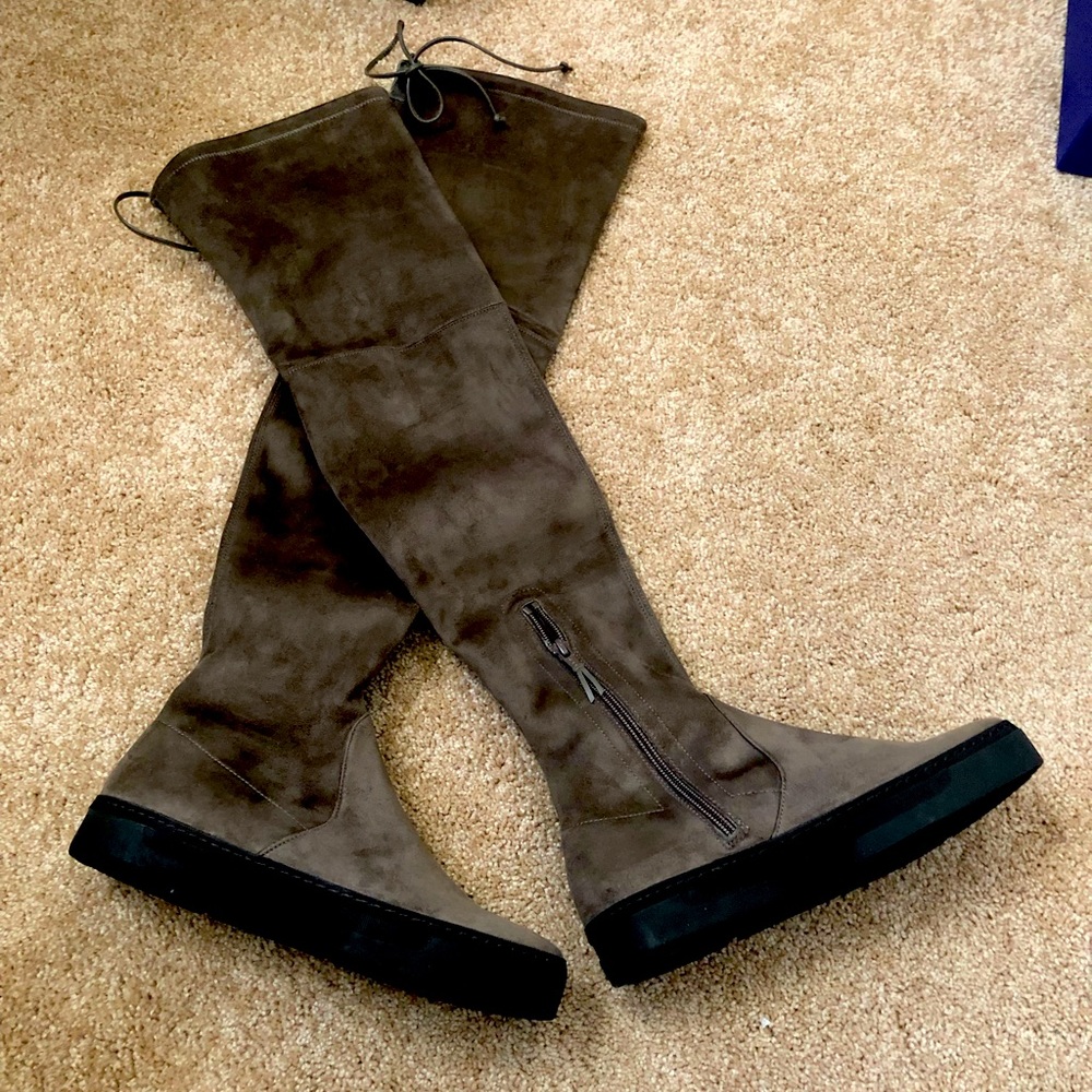 NEW!! Stuart Weitzman Playtime Over the Knee Boots Size 7M